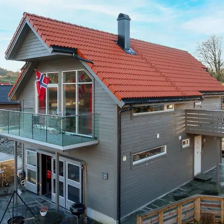Jektastoo - Fjh660 By Interhome Nord Huglo